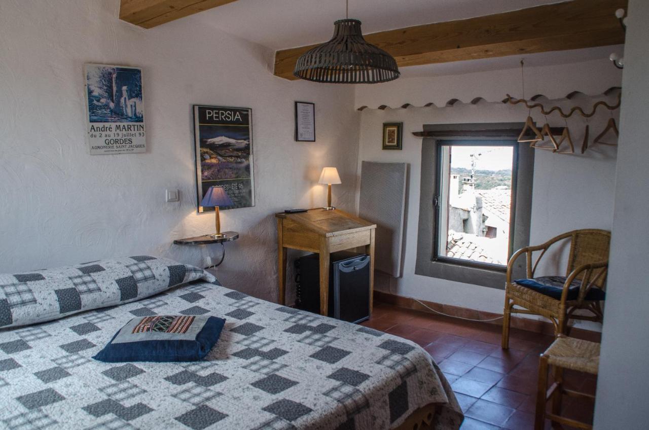 Hotel Les Remparts Venasque Luaran gambar
